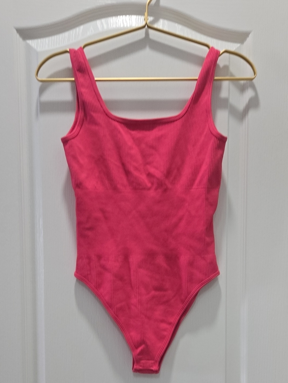 OQQ WOMENS Ribbed One-Piece Swimsuit - Hot Pink